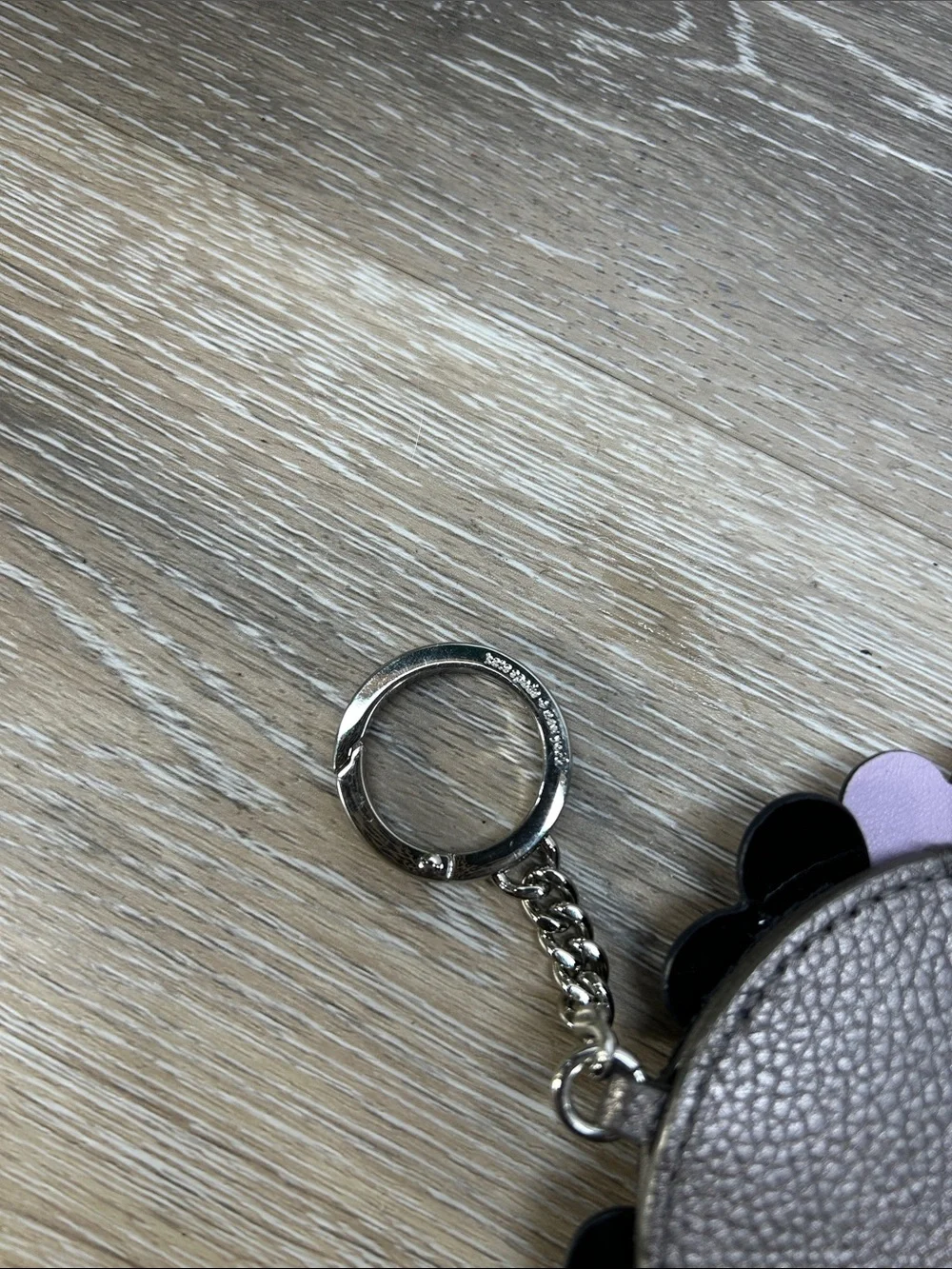 Kate spade Stylish Owl Keychain - Pink & Black